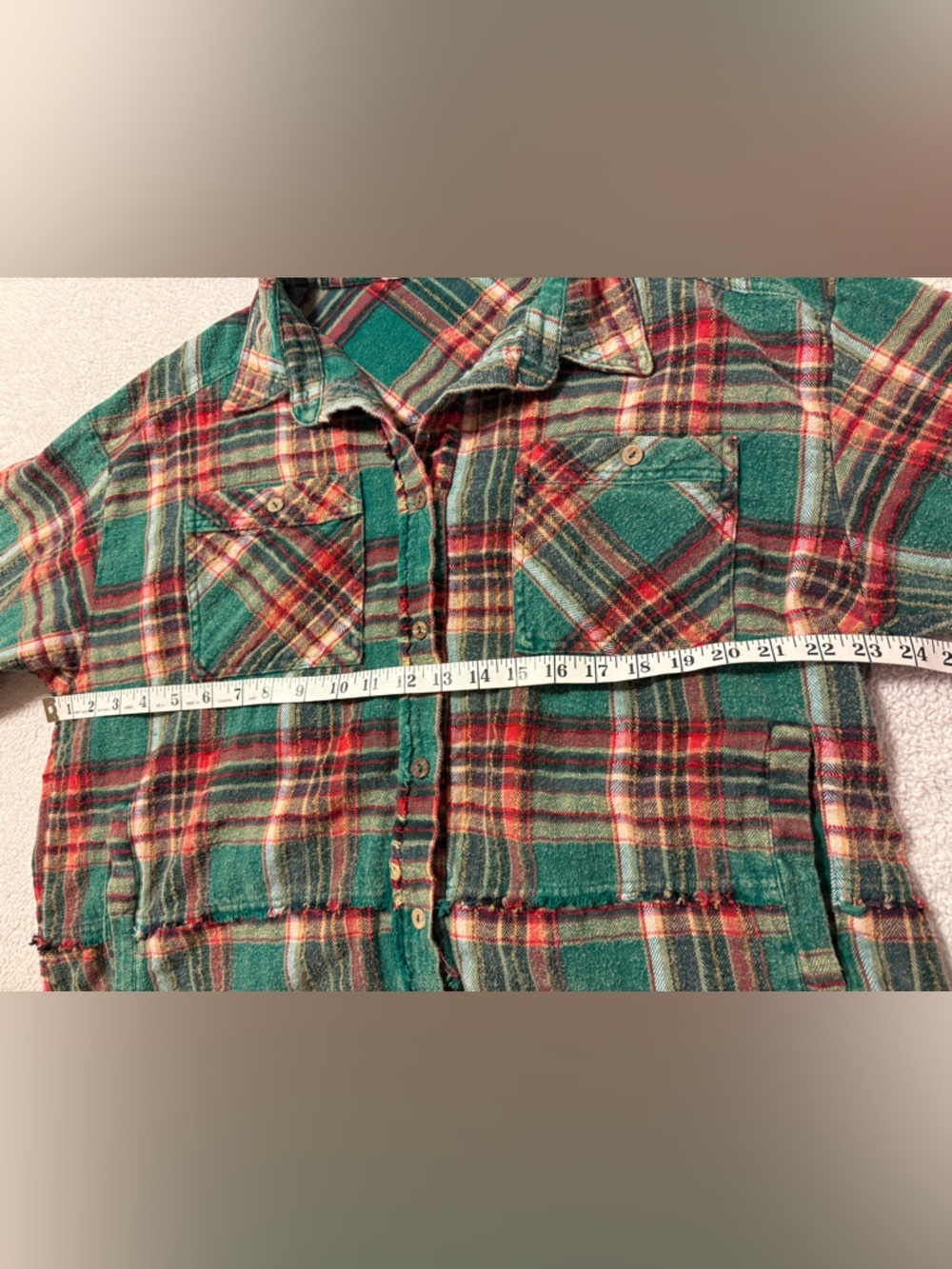 Oli & Hali Oversized Plaid Flannel Shacket Button Up Green Red Oversized Shirt - Picture 6 of 10